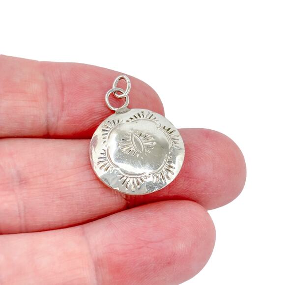 Round Disk With Hand Stamped Pendant | Vintage Sterling Silver 925 Charm - Picture 1 of 6